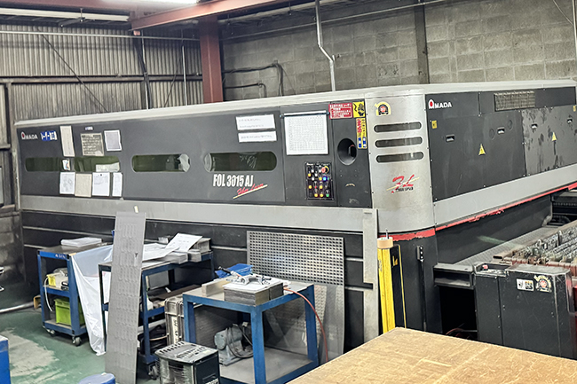 リニアファイバーレーザー